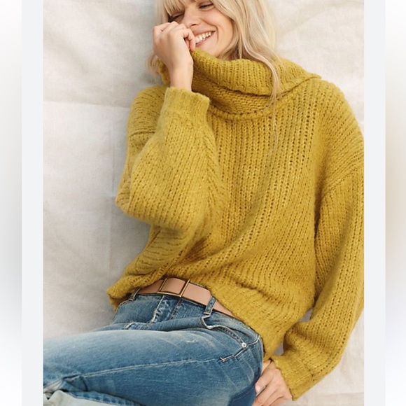 Anthropologie Sweaters - Anthropology Cozy Mustard Turtleneck Sweater size small